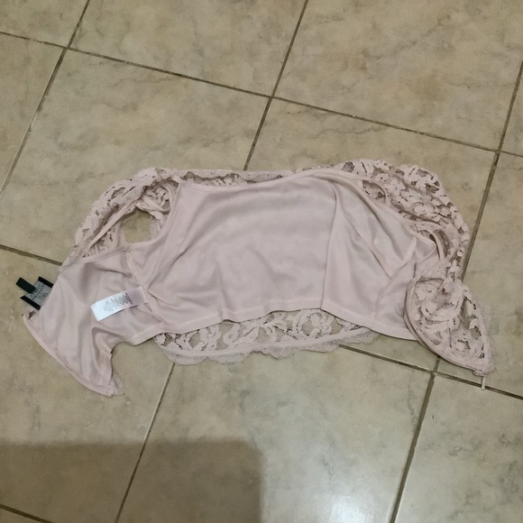 Adrianna papell crop top💗 - Picture 6 of 8